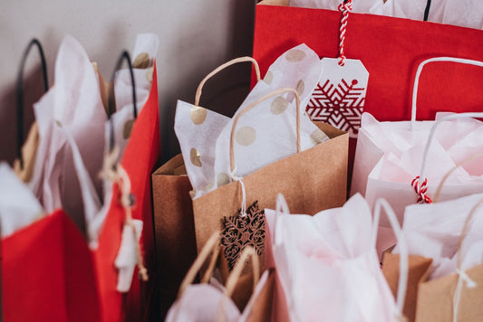 Hack the Holidays: Christmas Shopping Dos and Don’ts